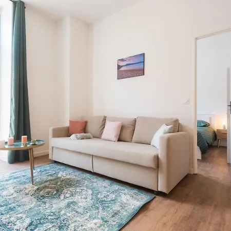 Centre-ville - Wifi - Cuisine Equipee - Lave-linge * Pau