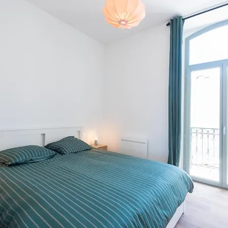 Lejlighed Centre-ville - Wifi - Cuisine Equipee - Lave-linge