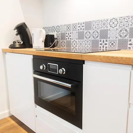 Centre-ville - Wifi - Cuisine Equipee - Lave-linge *
