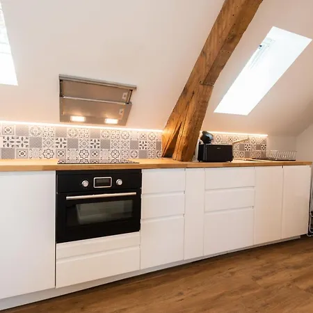 Centre-ville - Wifi - Cuisine Equipee - Lave-linge *