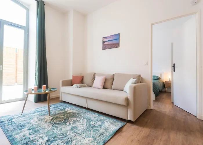 Centre-ville - Wifi - Cuisine Equipee - Lave-linge * Pau