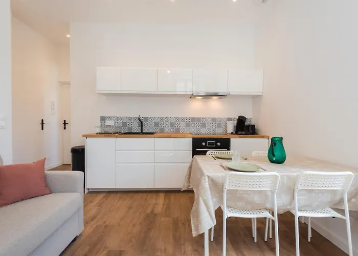 Centre-ville - Wifi - Cuisine Equipee - Lave-linge Pau